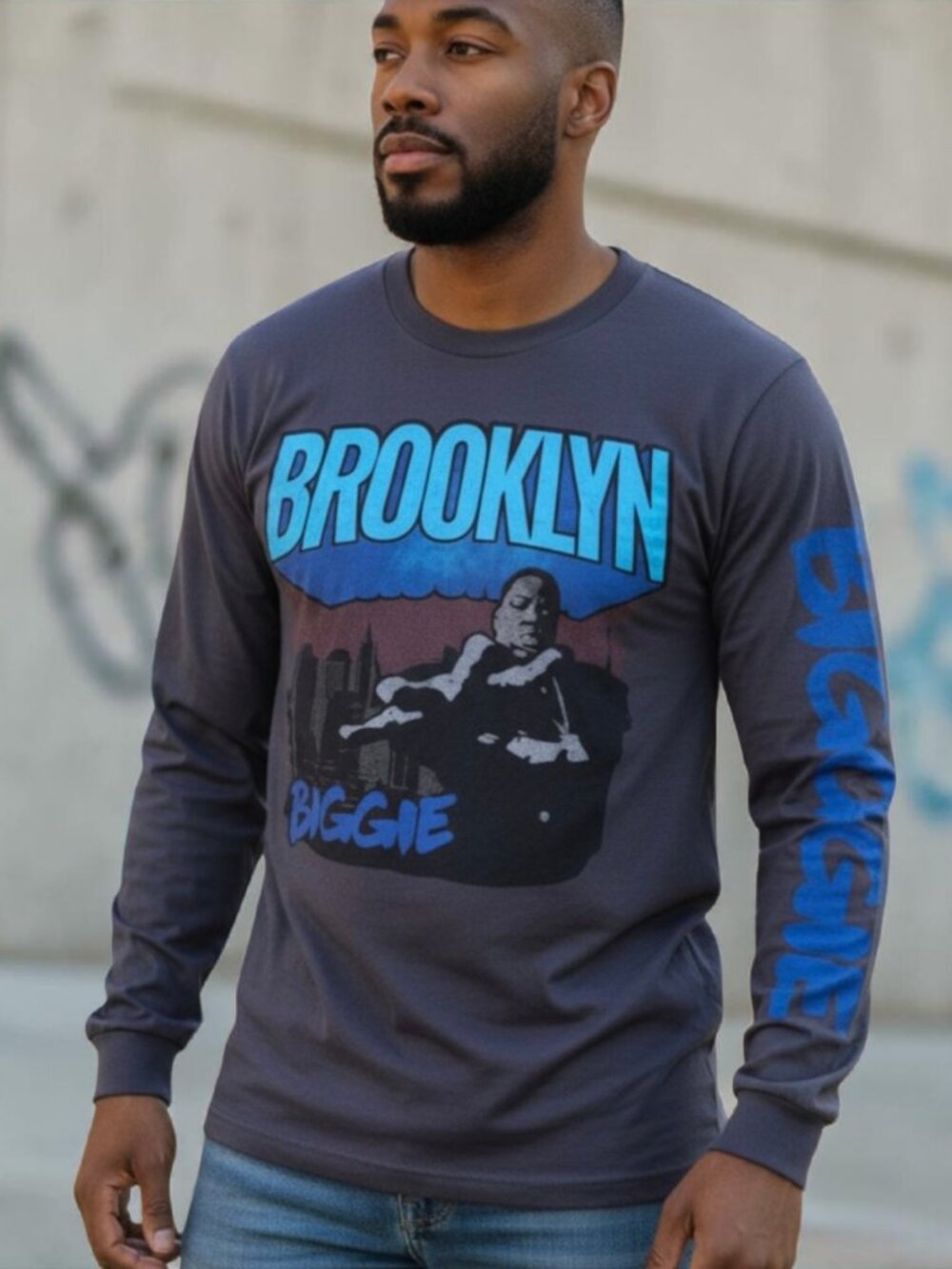 EUC NOTORIAS B.I.G. ( SM ) Long Sleeve Graphic Crew T-Shirt